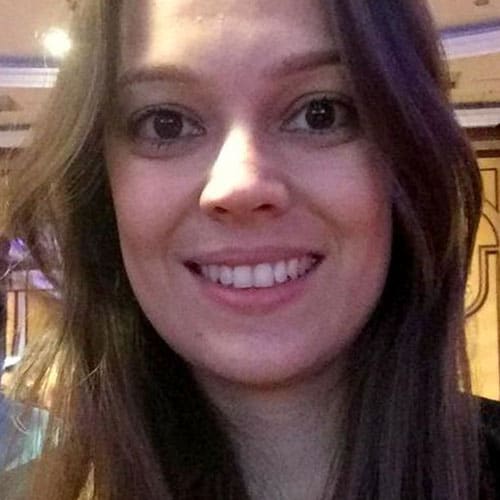 Daniela Tinti Moreira Borges