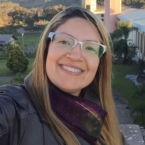 Eliane Santa Cruz Santos