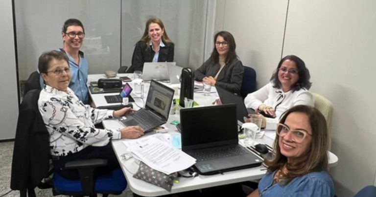 Grupo de Trabalho de Podiatria Clínica elabora minuta de resolução que normatiza Enfermagem em Podiatria