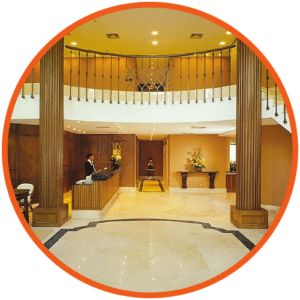Foto do hall de recepção do hotel parceiro CPE 2024 Estanplaza Paulista